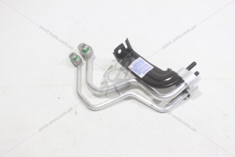 Трубка кондиціонера Kia Sorento (20-), Hyundai Santa Fe (20-) HCC/ HANON '97761P2030