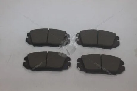 Колодки гальмівні передні Hyundai Sonata NF 16inch (06-) HI-Q Hi-Q (SANGSIN) 'SP1182
