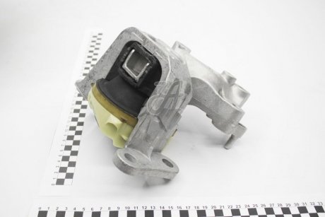 Опора двигателя Renault Megane III, Scenic III 1.2 (12-) HUTCHINSON 586674 (фото 1)