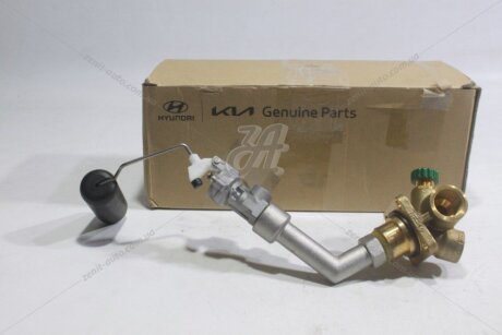 Клапан паливний (випуск / впуск) Sonata 2.0 LPI (09-) Mobis Hyundai/Kia/Mobis '330193S000