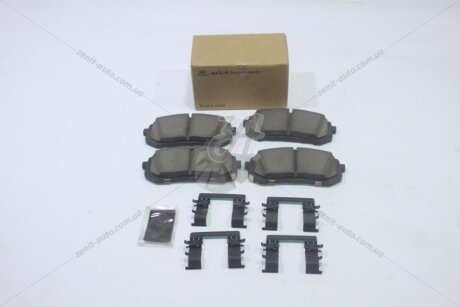 Колодки гальмівні передні (DISC-15 INCH) Elantra (20-), I30 Sedan (20-) (58101-AAA01) Mobis Hyundai/Kia/Mobis '58101AAA01