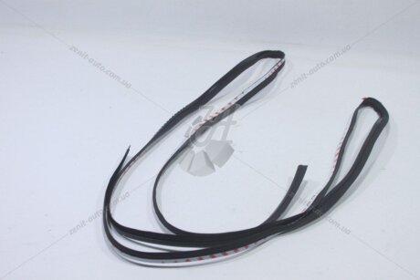 Молдинг стекла лобового Sportage (15-) Mobis Hyundai/Kia/Mobis '86130D9000