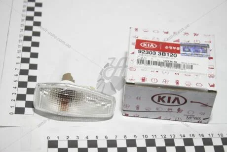 Повторитель поворота в крыло левый Sorento (02-, 06-) Mobis Hyundai/Kia/Mobis 92303-3B120