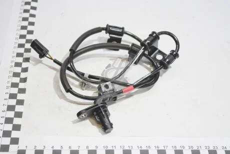 Датчик ABS передний правый Mobis Hyundai/Kia/Mobis 95671-2S300