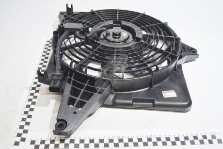 Вентилятор кондиционера в сборе Hyundai/Kia/Mobis 97730-4H000 (фото 1)