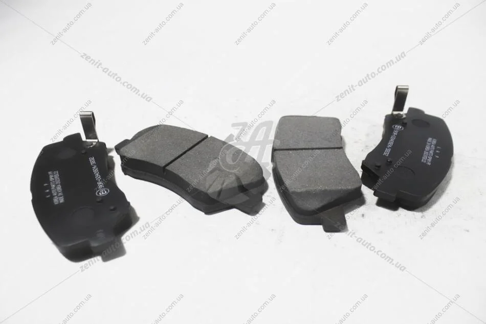 Колодки тормозные Accent/i20/Elantra/Rio (11-) перед E9 KAP KAP (KoreaAutoParts) KM0703303E9 (фото 1)