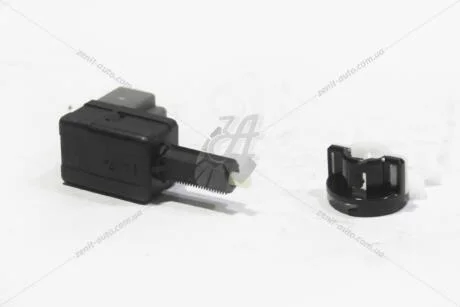 Датчик стоп-сигнала (93810-3S000) Sonata/Optima (10-) (KM0900892CHN) KAP KAP (KoreaAutoParts) 'KM0900892CHN