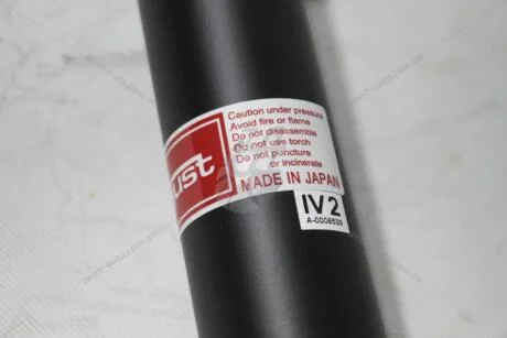 Амортизатор підвіски перед. Gas-A-Just (газ.масл.) Lexus LS460 (06-) KYB 551122