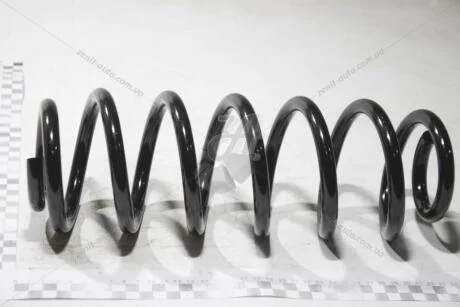 Пружина подвески зад. усиленная Skoda Octavia Estate (04-13) / VW Golf Plus (05-), Golf (07-09), Jetta (05-) KYB RH6789