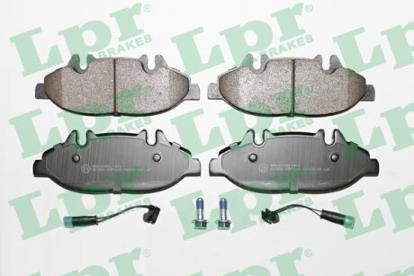 Колодки гальмівні дискові передні (+ болти, 2 датчики) MB Vito (W639) LPR '05P1228