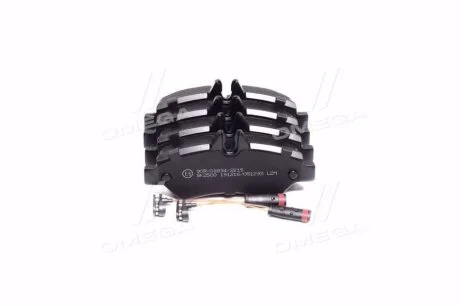 Колодки гальмівні дискові задні (+ 2 датчики) MB Sprinter (06-)/ VW Crafter (06-) (05P1293) LPR '05P1293