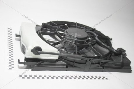 Электровентилятор охлаждения с кожухом Hyundai Solaris II (17-)/Kia Rio (17-) LUZAR LFK 08L5 (фото 1)