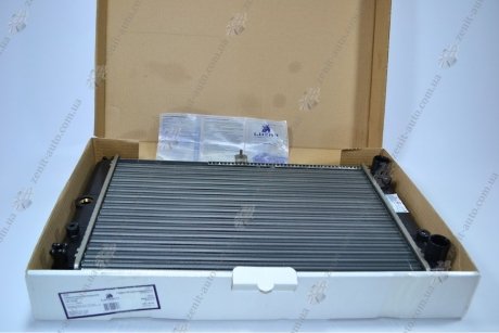 Радиатор охлаждения 2126 (алюм) LUZAR LRc 0226 (фото 1)