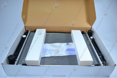 Радиатор охлаждения 3302 /2217 н/о (штыри)(алюм-паяный) LUZAR LRc 0342b