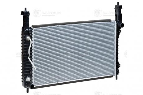 Радиатор охлаждения Chevrolet Captiva/Opel Antara (06-) 2.0TD AT LUZAR LRc 05146