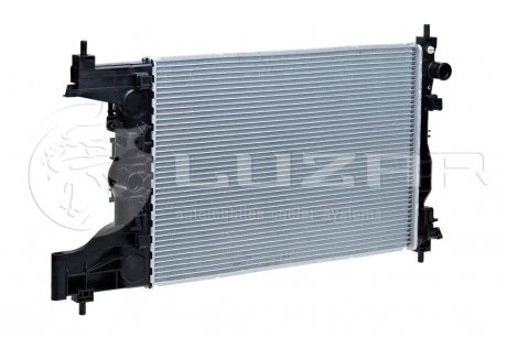 Радиатор охлаждения Cruze 1.6/1.8 (09-) МКПП LUZAR LRC 0551