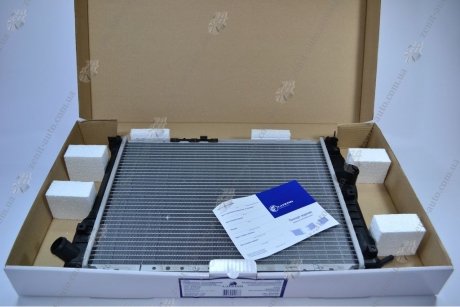 Радиатор охлаждения Ланос б/конд (алюм-паяный) LUZAR LRc 0563b (фото 1)