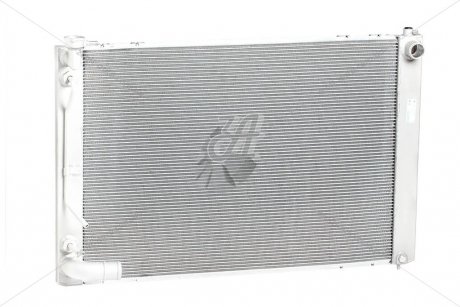 Радиатор охлаждения RX330 3.0/3.3 (02-) АКПП/МКПП LUZAR LRc 1929