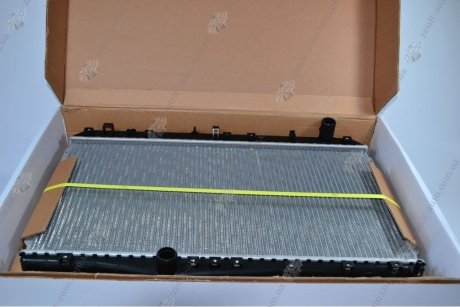 Радиатор охлаждения Лачетти 1,6/1,8 (алюм) LUZAR LRc CHLt04178 (фото 1)
