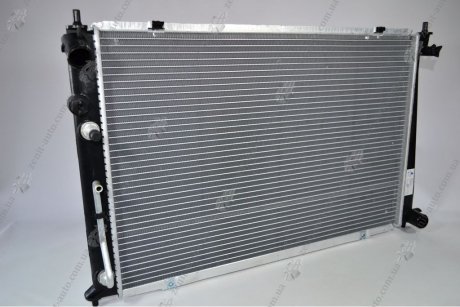 Радиатор охлаждения (алюм) H-1 2.5TD (00-) АКПП LUZAR LRc HUPr96250 (фото 1)