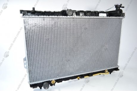 Радиатор охлаждения (алюм) Santa fe 2.0/2.4/2.7 (01-) АКПП LUZAR LRc HUSf00250 (фото 1)