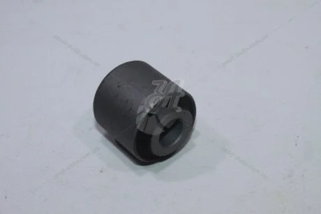 Сайлентблок важеля заднього розвального Hyundai Tucson (04-12), KIA CEE\'D (06-) (MCC010628) MANDO 'MCC010628