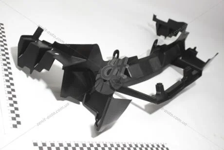 Воздуховод панели радиатора (GHP9-50-1C0A) MAZDA 'GHP9501C0A