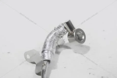 Трубка подачи масла к турбине (L33E-14-270C) MAZDA L33E14270C
