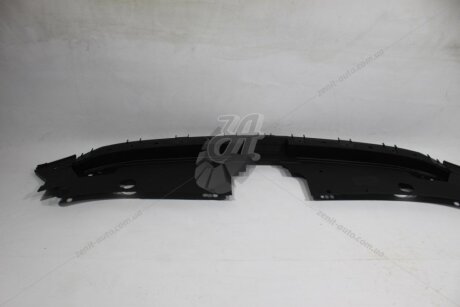 Накладка панели радиатора (TK48-50-720E) MAZDA 'TK4850720E