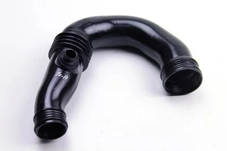 Патрубок воздуховода Renault Kangoo I, Clio II, Symbol, Logan I, Sandero I 1.5 DCI (03-07) Metalcaucho '03853