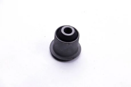 Сайлентблок рычага переднего Renault Logan 1.4, 1.6 (04-) Metalcaucho '05103