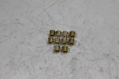 Гужон свічки 2101 довгий 16мм (кратно 10) (M14x1,25-M18x1,5L) и Метиз 'F31