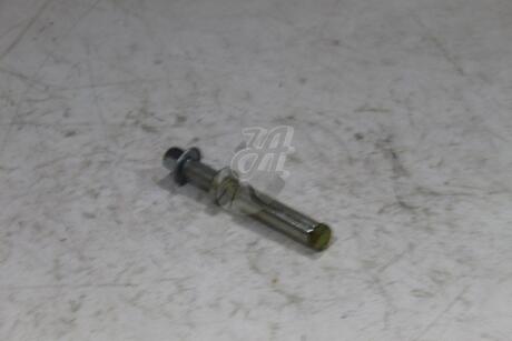 Болт 12х1,25х140 заднього амортизатора 2101 низ у зборі (втулка розріз) BS AUTO Метизи Метиз 'KIT141