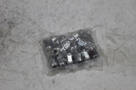 Гайка колеса 12х1,25х35 хром (конус) закр с выступом ключ 19 (кратно 20) BS AUTO Метиз 'N2253519CCR