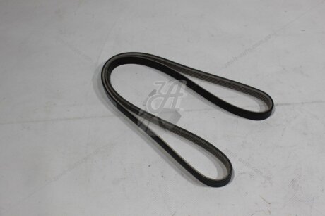 Ремінь поліклиновий Nissan Micra III 1.2, 1.4i MICHELIN '4PK1058