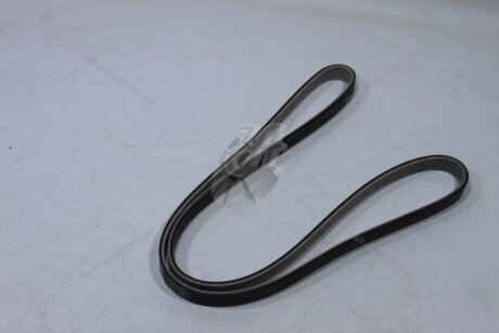 Ремінь поліклиновий (тефлон) Audi A4 (B5), A6 (C5) 1.8i/ VW Passat B5 1.6, 1.8, 2.0i MICHELIN '5PK1303