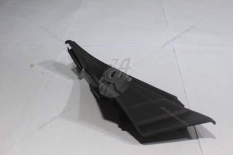 Кутник жабо лівий Outlander III (2012) 2,4i CVT MITSUBISHI '7405A537