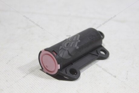 Амортизатор бардачка Outlander III (2012) 2,4i CVT MITSUBISHI '8006A188