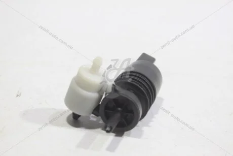 Насос омивача лобового скла MITSUBISHI 8260A059