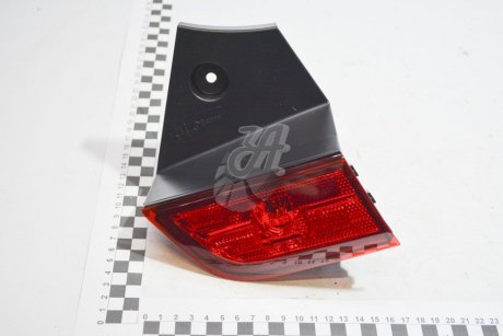 Фара протитуманна зад прав MITSUBISHI 8355A086