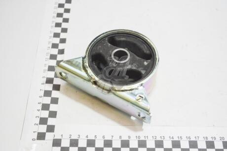 Опора двигуна MITSUBISHI MN100289