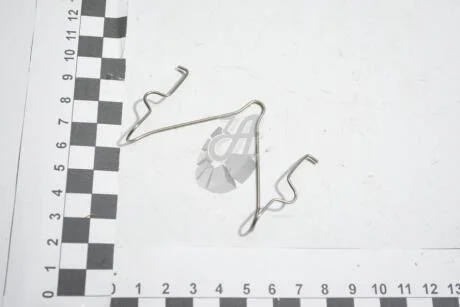 Пружинки гальмівних колодок зад к-т MITSUBISHI MR389630
