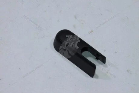 Кришка важіля стеклоочистника задн Qashqai (14-) 1,5d MT (287824EA0A) Nissan NISSAN '287824EA0A