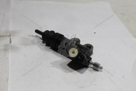 Цилиндр сцепления рабочий (30620-VB00A) NISSAN 30620VB00A