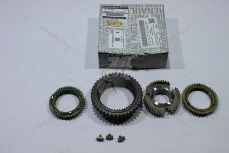 Муфта синхронізаторів 1-2 передач МКПП Qashqai (14-) 1,5d MT NISSAN '3260000QAD