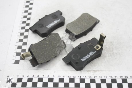 Колодки гальмівні дискові задние Honda Civic VII 1.4, 2.0 (00-05) NISSHINBO NP8008 (фото 1)
