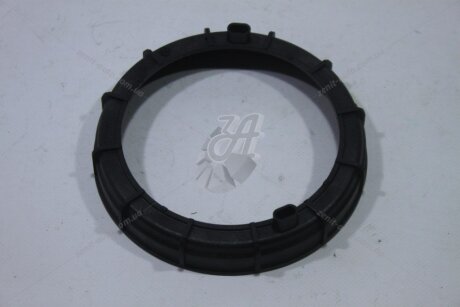 Крышка (гайка) топливного насоса Berlingo-Partner (1531 30) Citroen/Peugeot Peugeot/Citroen 153130