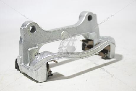 Скоба супорта гальмiвного зад лiва Citroen Jumper 3/Peugeot Boxer 3 (4404 C8) Citroen/Peugeot Peugeot/Citroen 4404C8