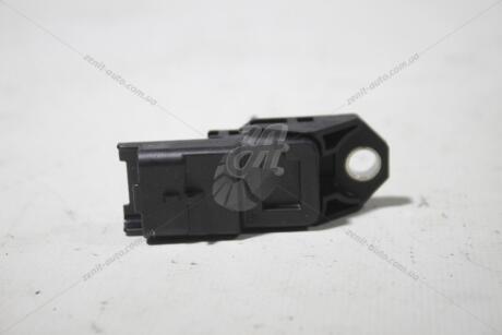 Датчик температури впуску повітря Citroen C3 1.2 i THP 110 (EB2DT) Citroen/Peugeot Peugeot/Citroen 9675333080