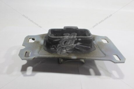 Опора КПП Citroen/Peugeot Peugeot/Citroen '9813699680